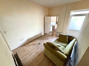 Photo 7- click for photo gallery